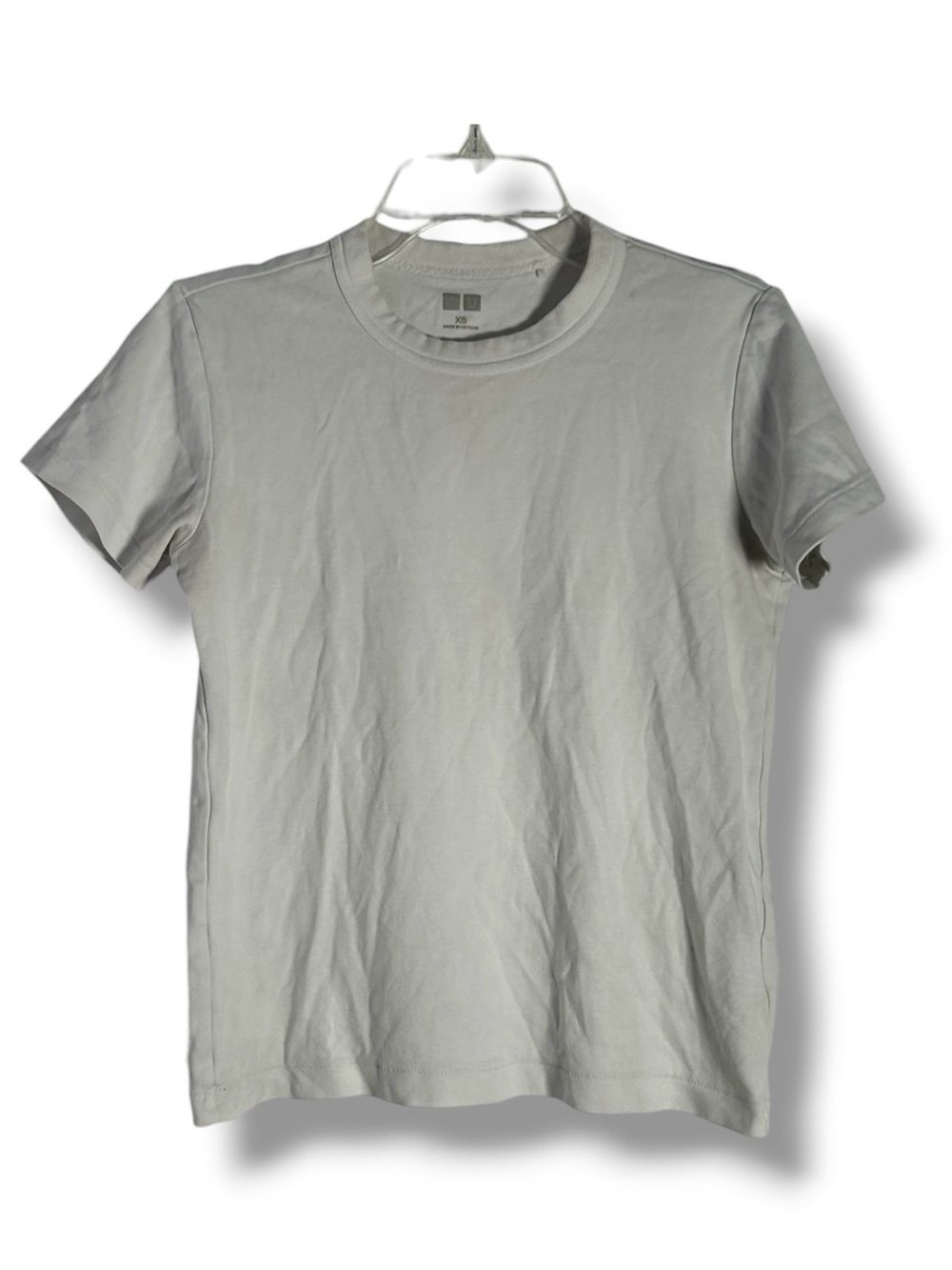 Uniqlo Classic White Tshirt Size XS - “Kassidy”